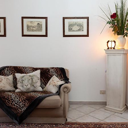 Favoloso Appartamento In Villa Monterosi Ngoại thất bức ảnh